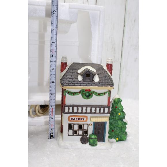 Holiday Expressions Dickens Collectables Porcelain Lighted Bakery House - Picture 7 of 7